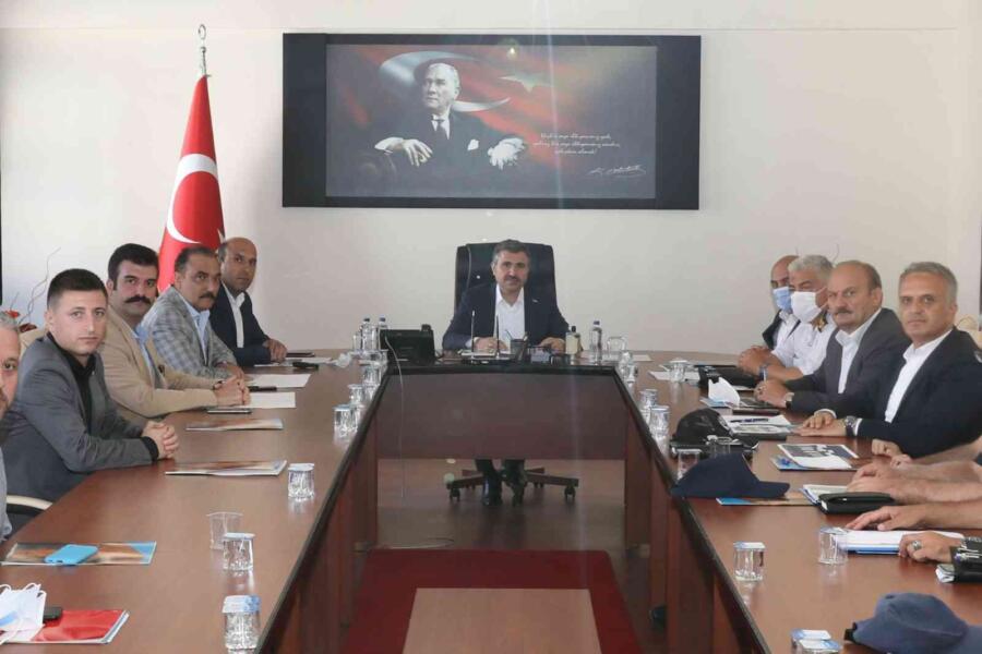 Akçakocada “Turi̇zm Sezonu Güvenli̇k Toplantısı” Gerçekleşti̇ri̇ldi̇