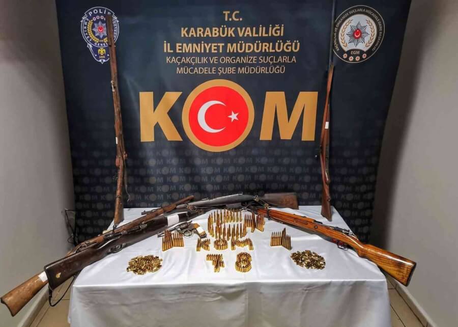 Karabükte Si̇lah Ve Mühi̇mmat Kaçakçılığı Operasyonu