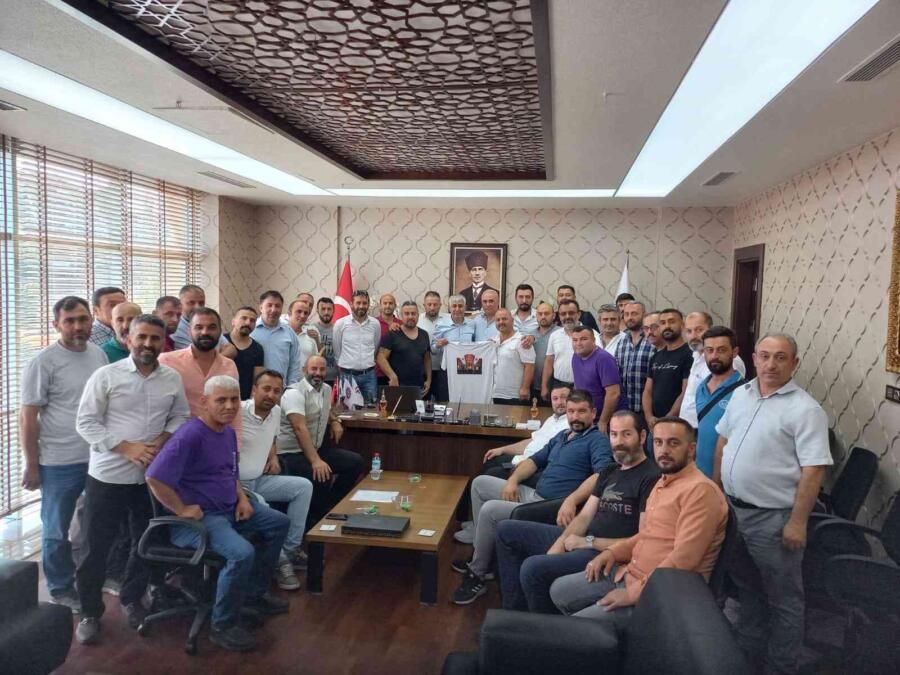 Kardemi̇r Çalışanları Deği̇rmenci̇yi̇ Zi̇yaret Etti̇