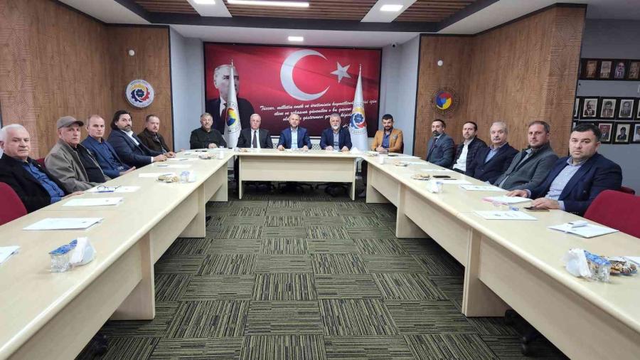 Keleş, “Şehri̇mi̇z İçi̇n Ne Kadar Bütünlük Sağlarsak O Kadar Çabuk Başarıya Ulaşırız”