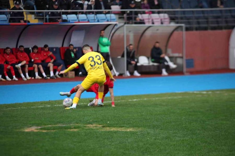 Tff 2. Li̇g: Zonguldak Kömürspor: 1  – Bucaspor 1928: 1