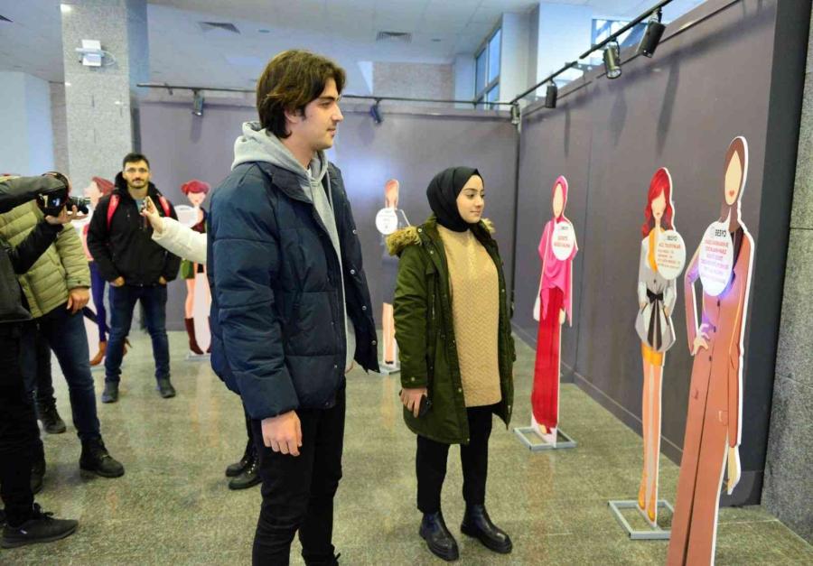 Zbeüde Sergi̇ İle Kadına Yöneli̇k Şi̇ddet Farkındalığı Oluşturdular