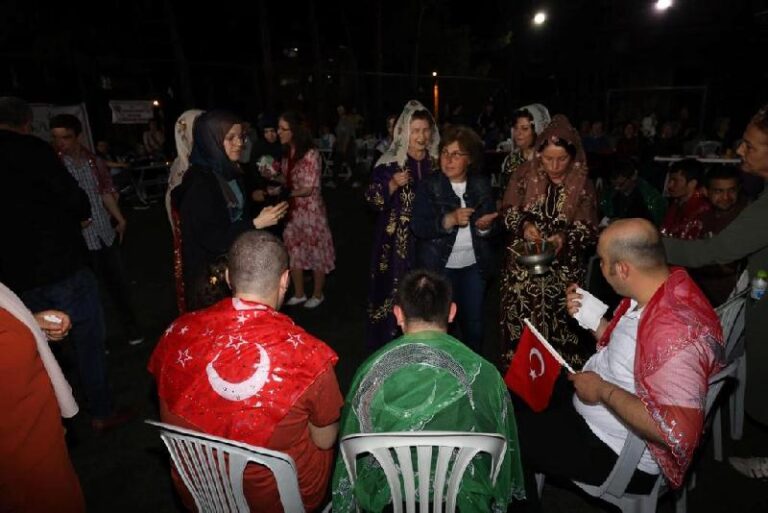 Karabük’te engelli bireyler için “kına gecesi” düzenlendi