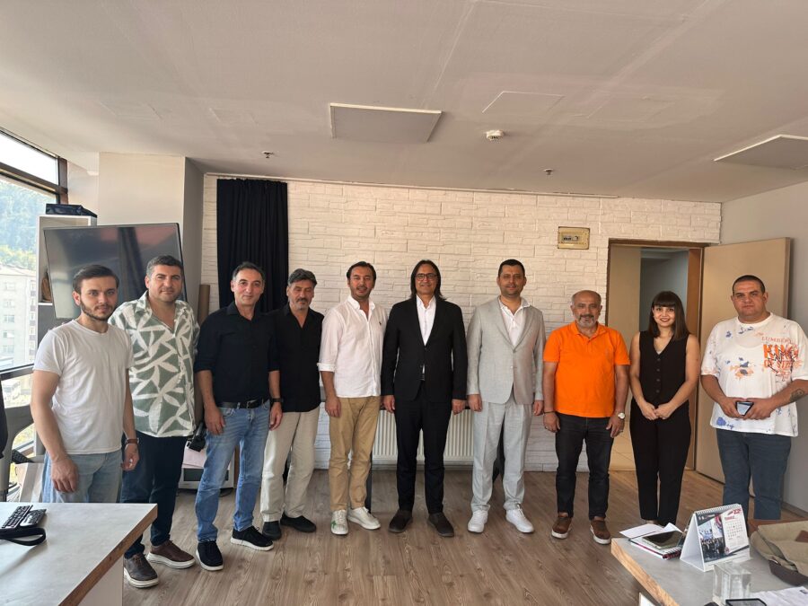 Anadolu Hastanesi Genel Müdürü Erdal Eryılmaz’dan BATİYAC’a ziyaret